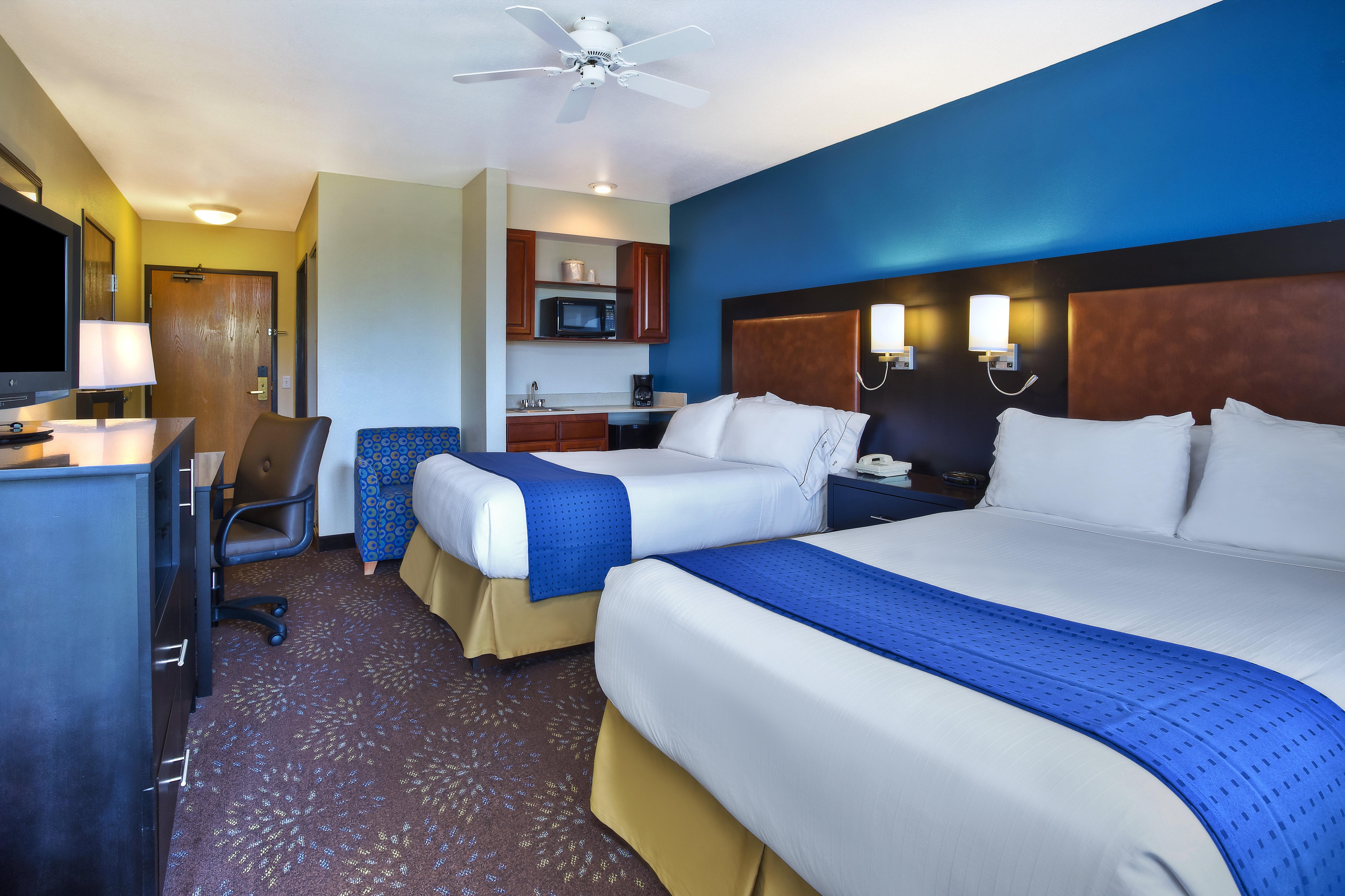 Holiday Inn Express Mackinaw City By Ihg Ngoại thất bức ảnh