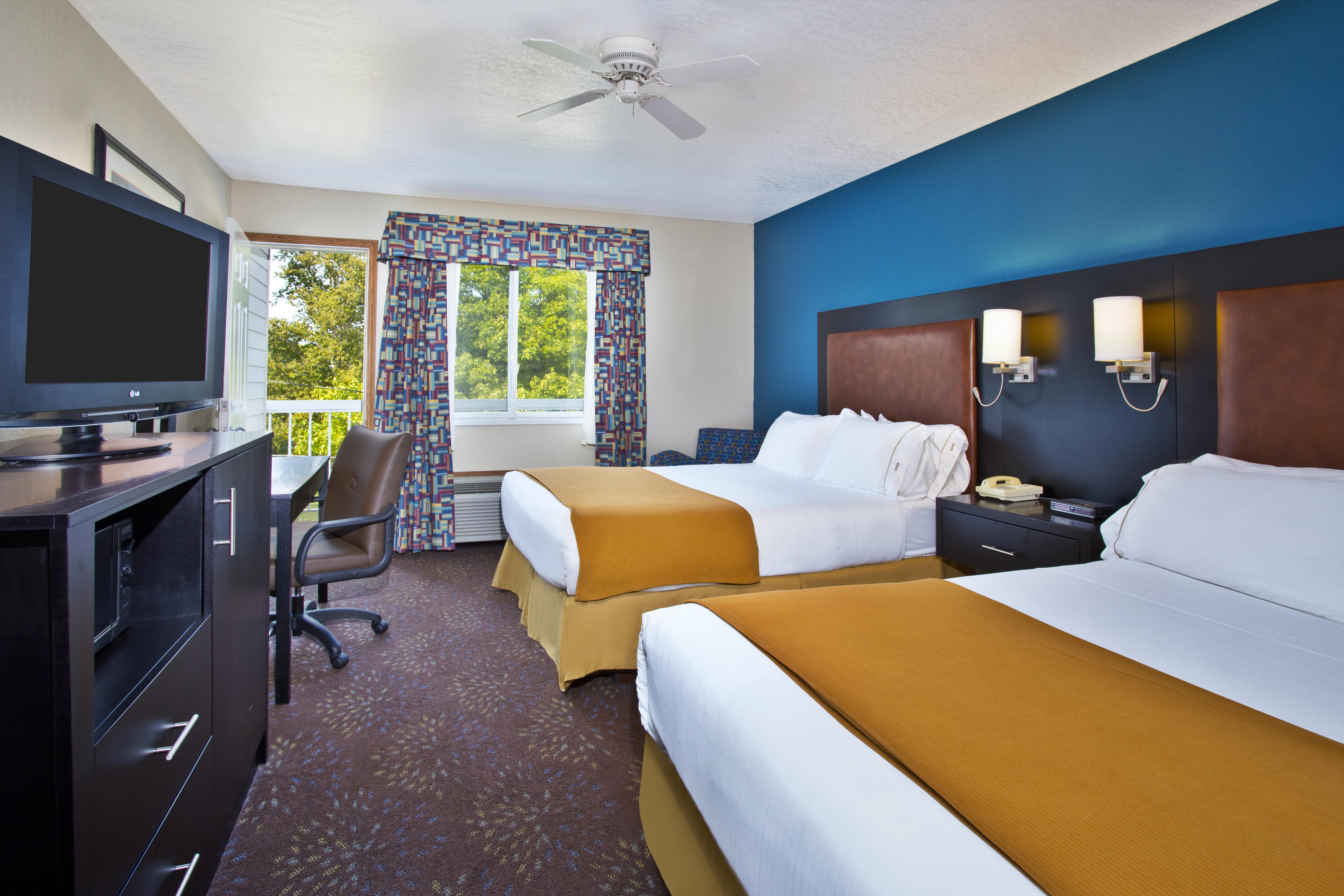 Holiday Inn Express Mackinaw City By Ihg Ngoại thất bức ảnh