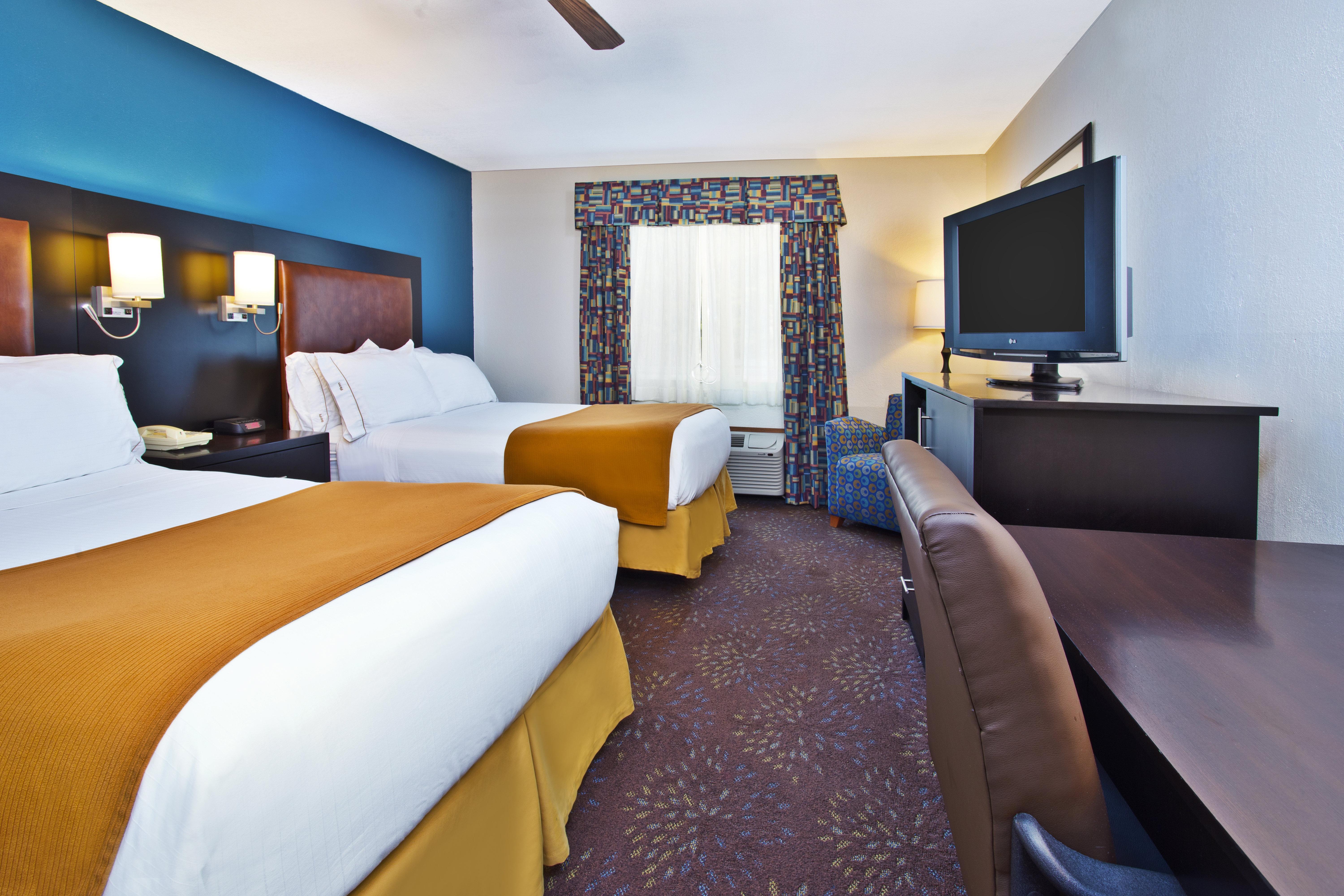 Holiday Inn Express Mackinaw City By Ihg Ngoại thất bức ảnh