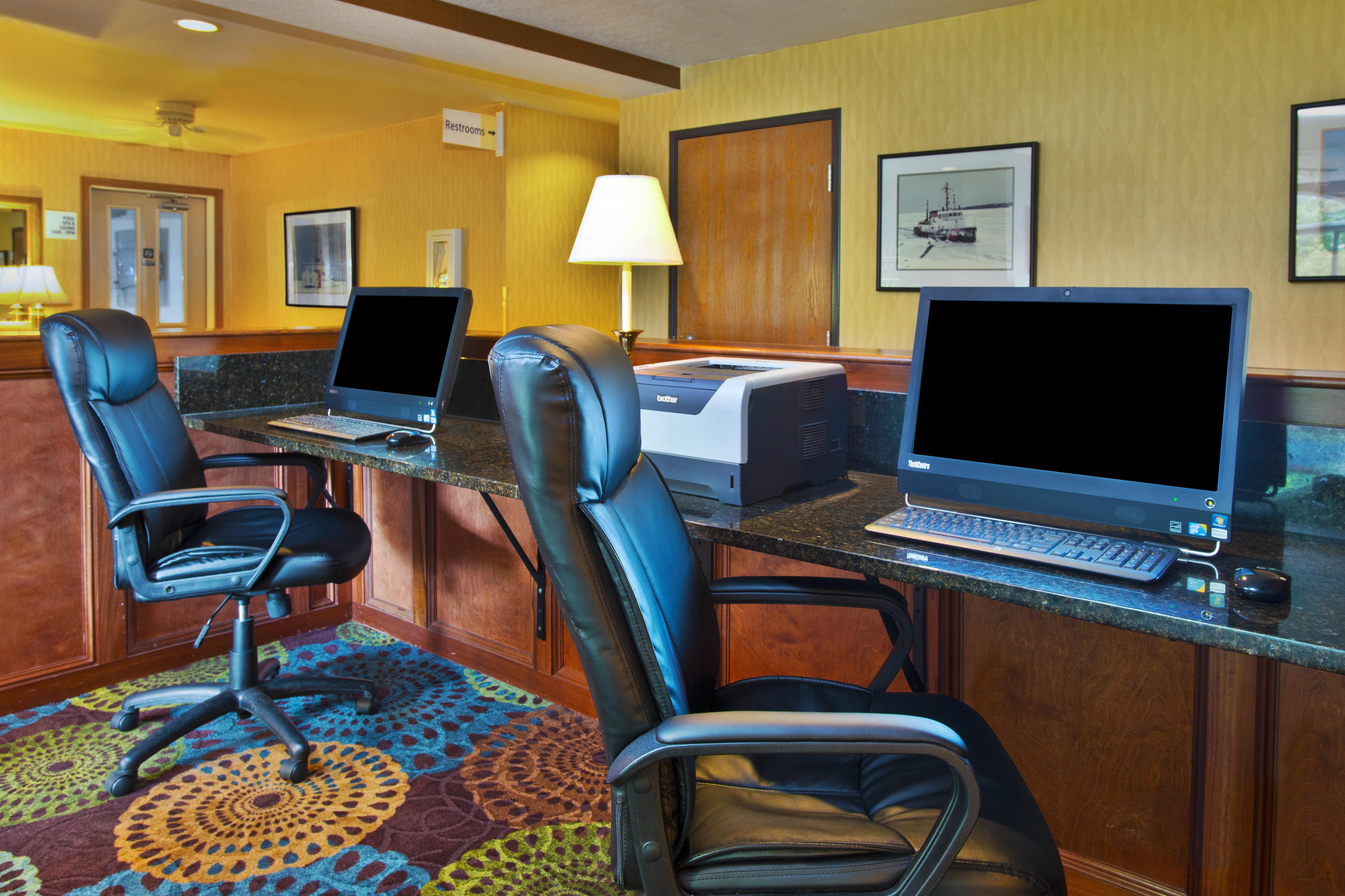 Holiday Inn Express Mackinaw City By Ihg Ngoại thất bức ảnh